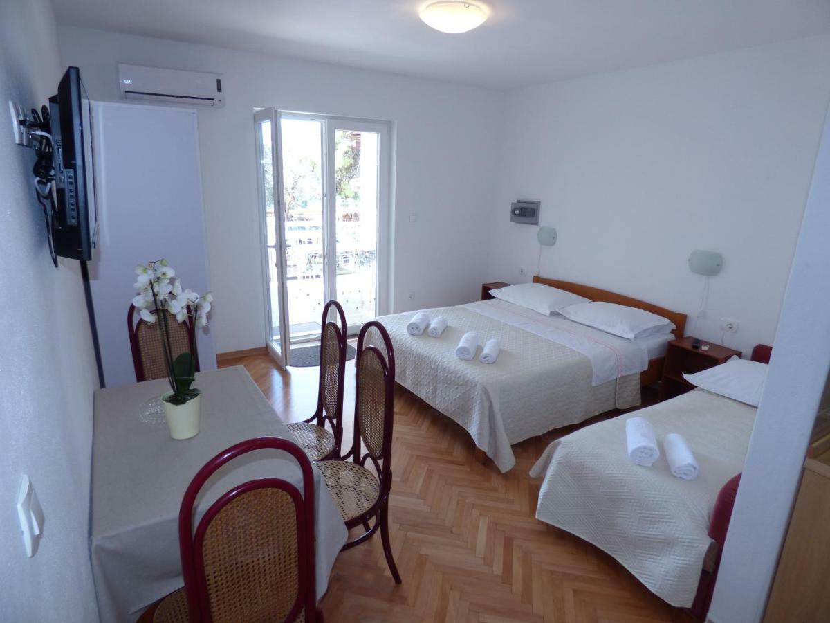 Apartmani Dalija 투체피 외부 사진