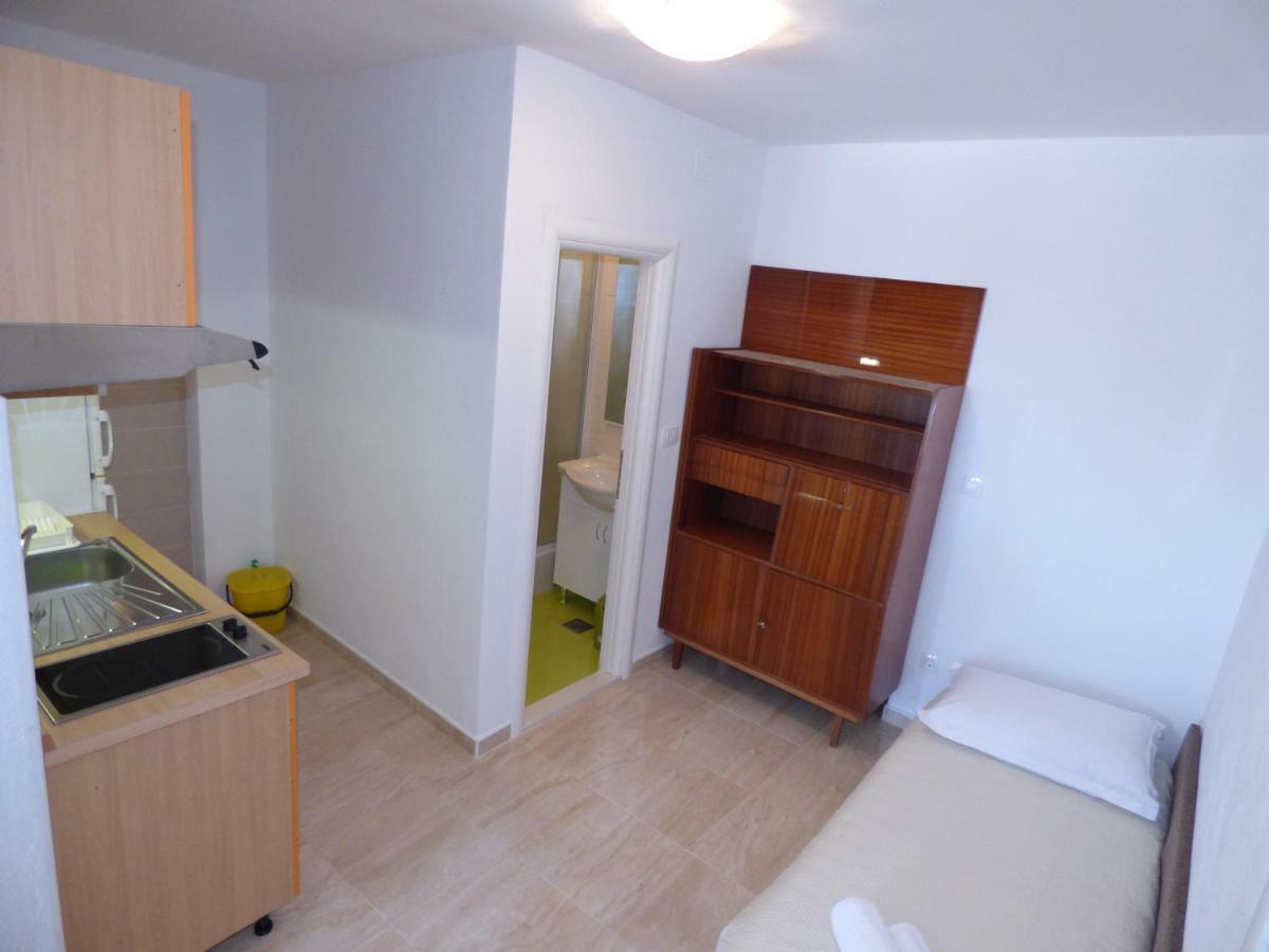 Apartmani Dalija 투체피 외부 사진